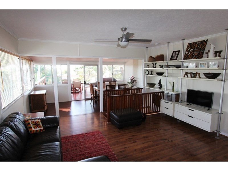 35 CLAREMONT Street, Birkdale QLD 4159