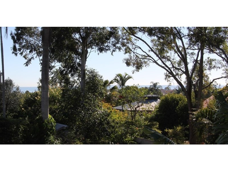 35 CLAREMONT Street, Birkdale QLD 4159