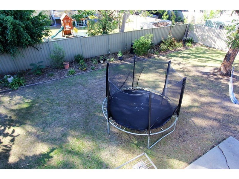 35 CLAREMONT Street, Birkdale QLD 4159