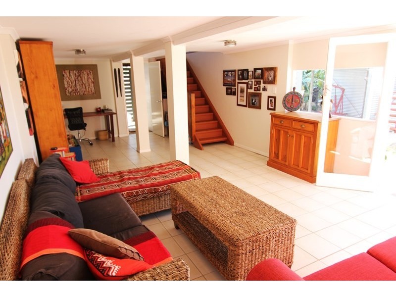 35 CLAREMONT Street, Birkdale QLD 4159