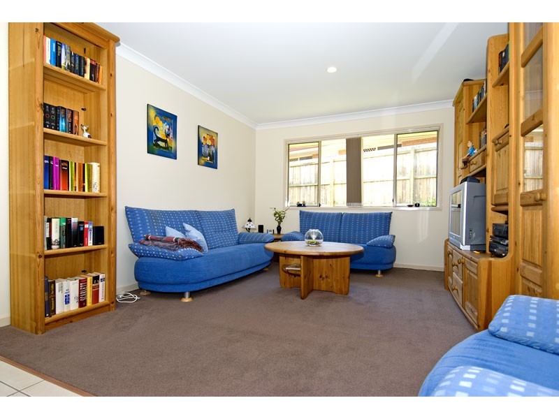 3 Elaine Place, Birkdale QLD 4159