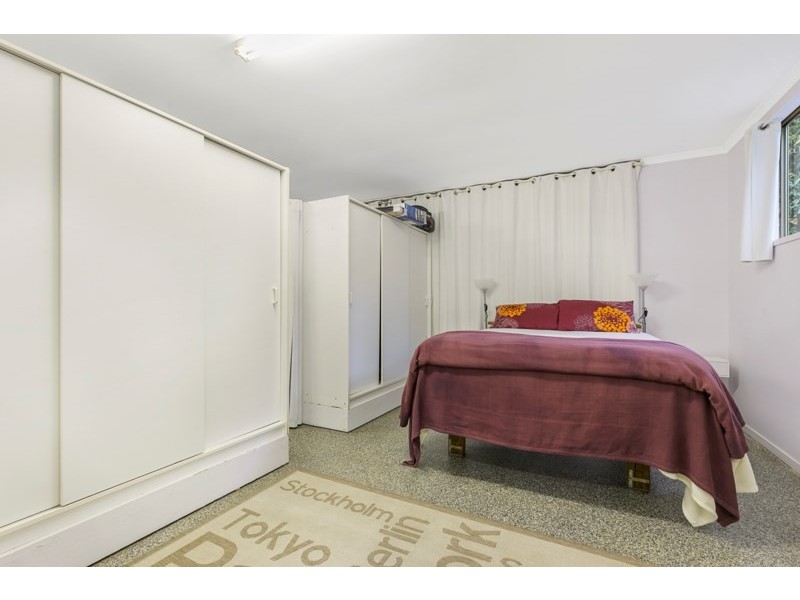 397 Old Cleveland Road East, Birkdale QLD 4159