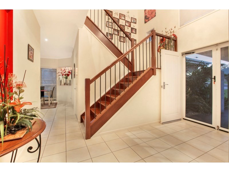 3 Farnham Street, Wellington Point QLD 4160