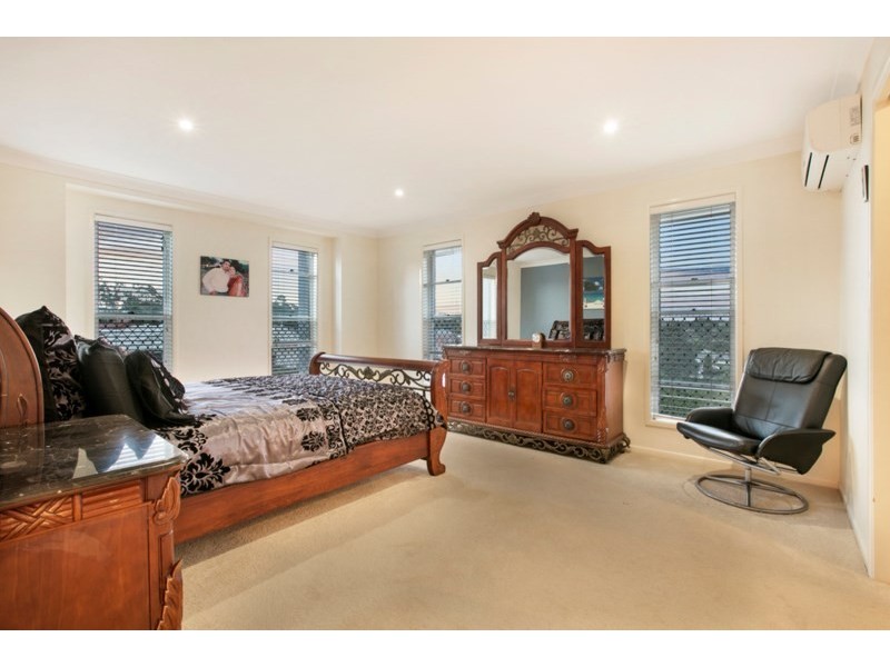 3 Farnham Street, Wellington Point QLD 4160