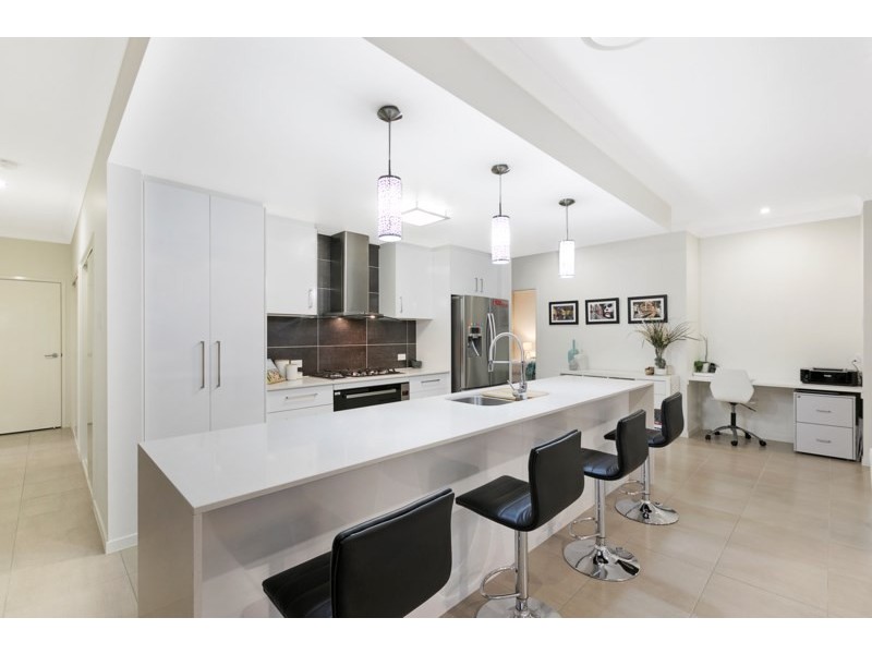 4 Francene Place, Birkdale QLD 4159