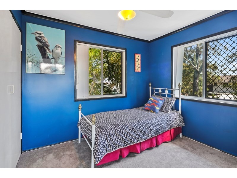 6 Malling Street, Birkdale QLD 4159