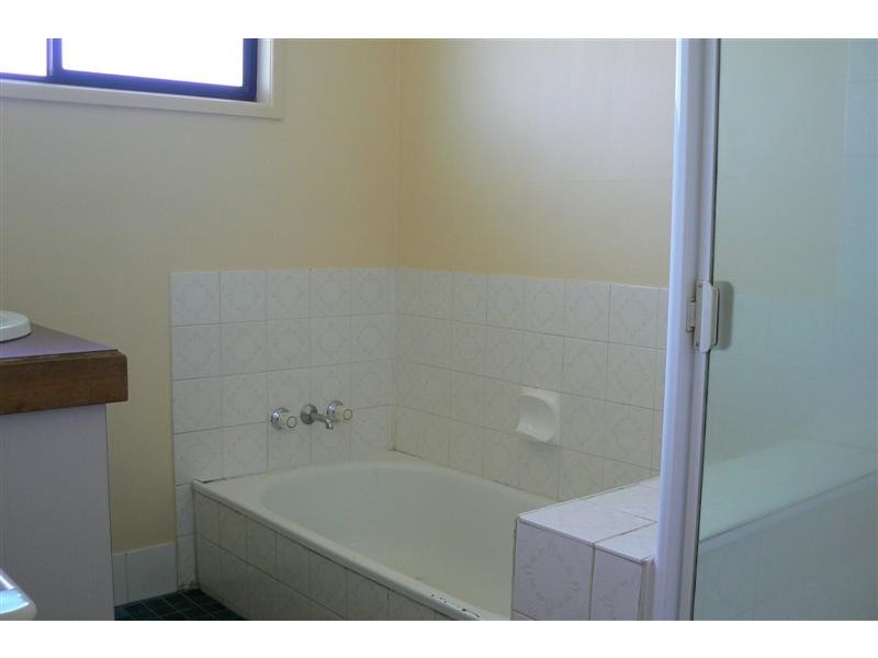 22 Murray Street, Birkdale QLD 4159