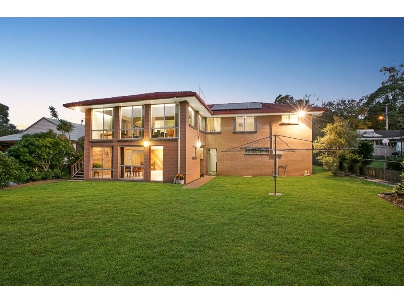 28 Valantine Road, Birkdale QLD 4159