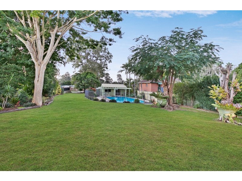 28 Valantine Road, Birkdale QLD 4159