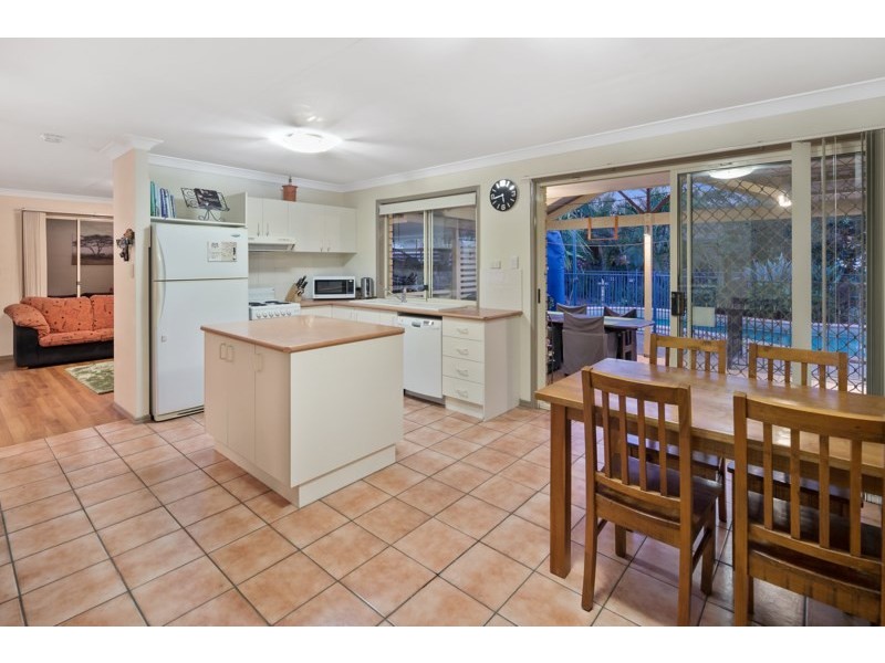 5 Bittern Street, Birkdale QLD 4159