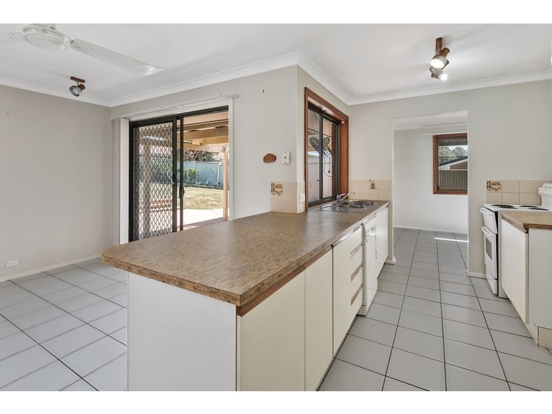 19 Phillip Street, Cleveland QLD 4163