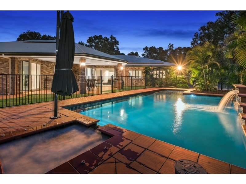 27-35 Katie Place, Thornlands QLD 4164