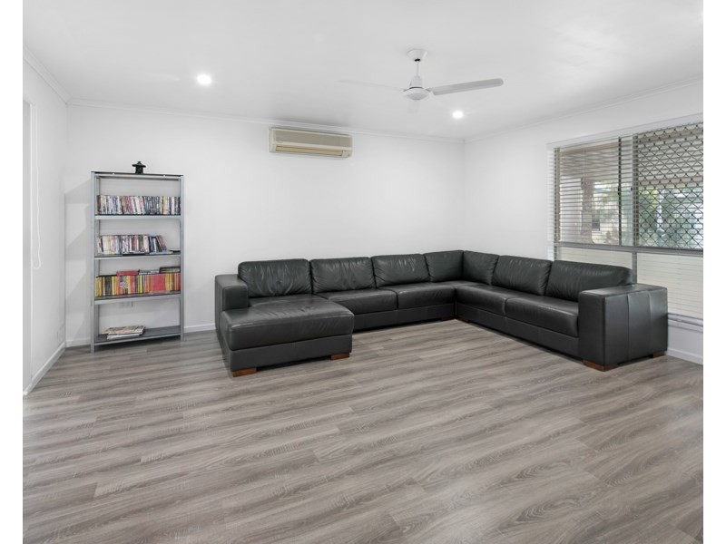 5 VALANTINE Road, Capalaba QLD 4157