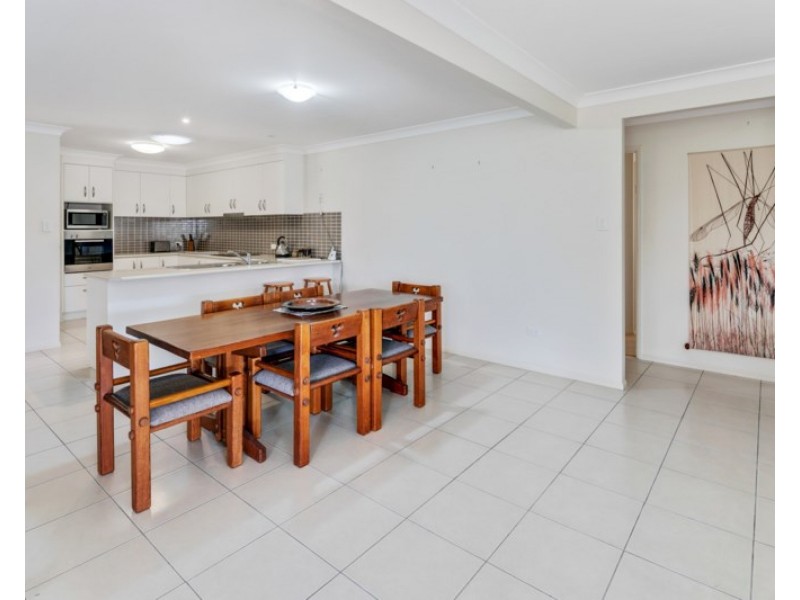 18 Beddoe Street, Thornlands QLD 4164