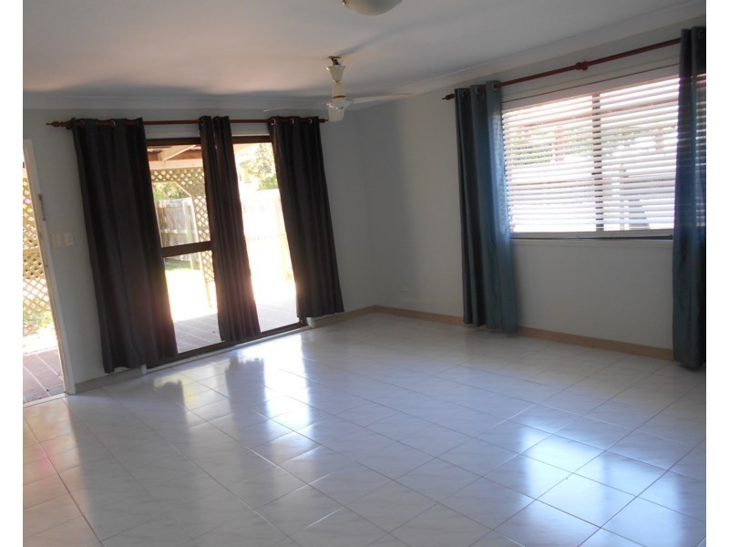 112 THORNESIDE Road, Thorneside QLD 4158