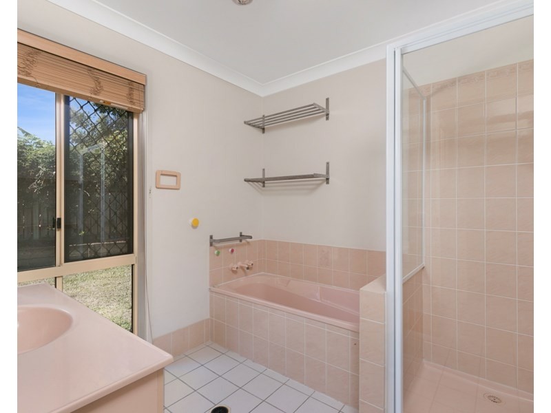 10 FINNEGAN Court, Birkdale QLD 4159