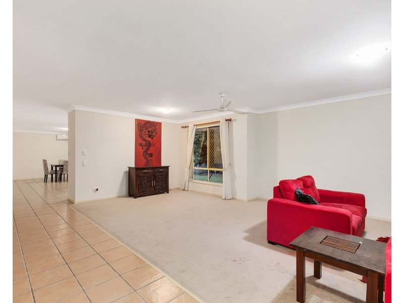 24 Glenbrook Avenue, Victoria Point QLD 4165