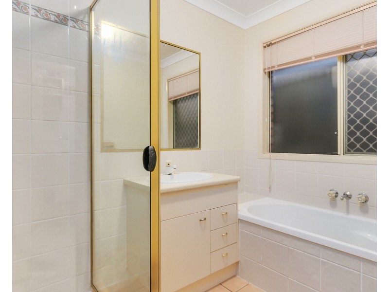 24 Glenbrook Avenue, Victoria Point QLD 4165