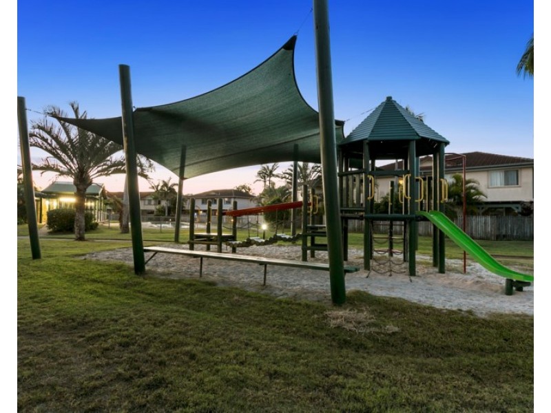 119/9 Bayside Court, Thorneside QLD 4158