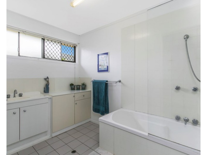 278 Birkdale Road, Birkdale QLD 4159