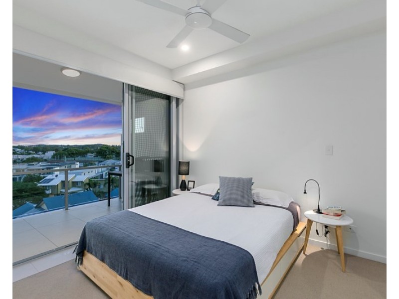 306/625 Wynnum Road, Morningside QLD 4170