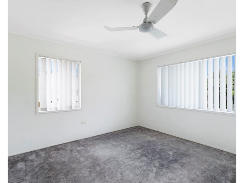 11 Endeavour Street, Capalaba QLD 4157