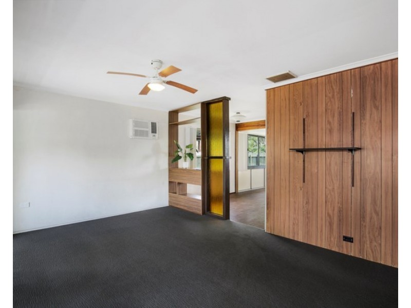 11 Endeavour Street, Capalaba QLD 4157