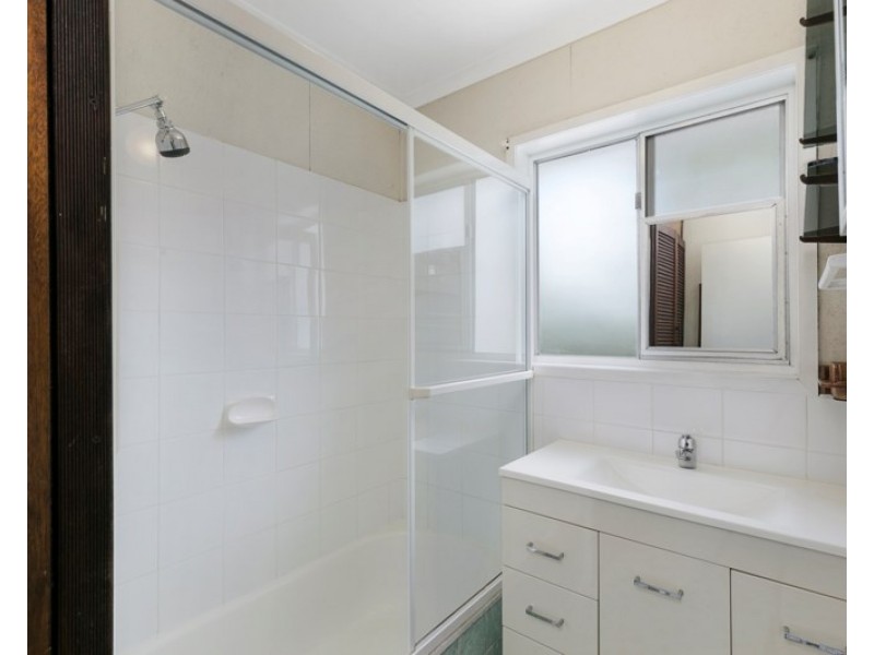 11 Endeavour Street, Capalaba QLD 4157