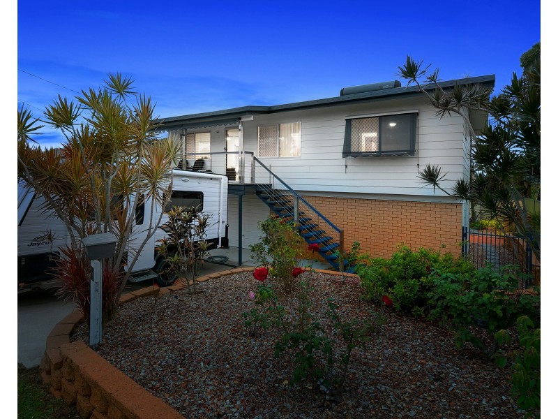 3 Parakeet Street, Birkdale QLD 4159