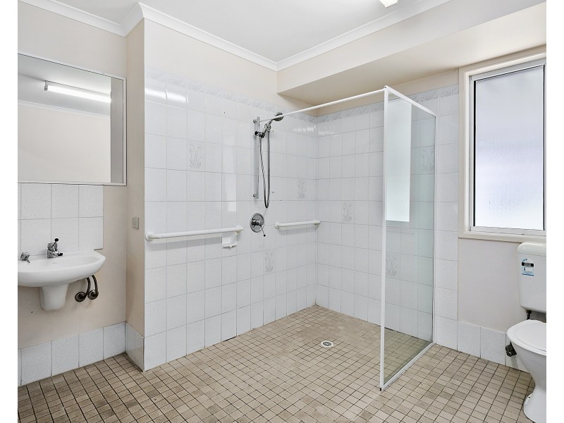 98 Windemere Road, Alexandra Hills QLD 4161