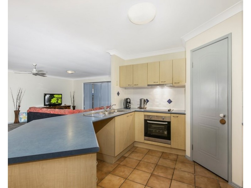 3 Admiral Court, Birkdale QLD 4159