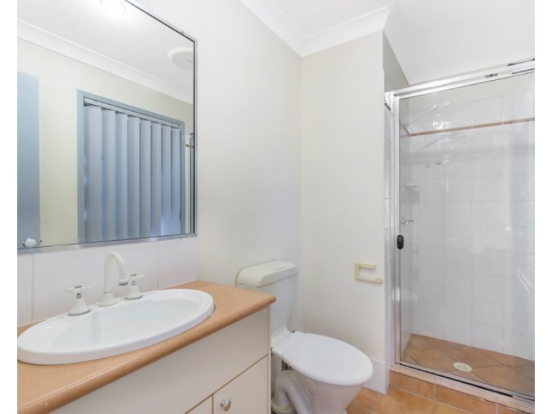 3 Admiral Court, Birkdale QLD 4159