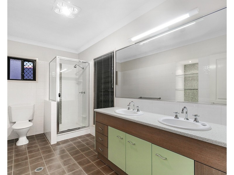 6 Coralbay Close, Thornlands QLD 4164