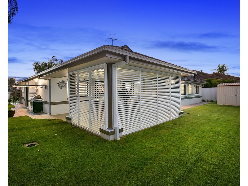 48 Penzance Drive, Redland Bay QLD 4165