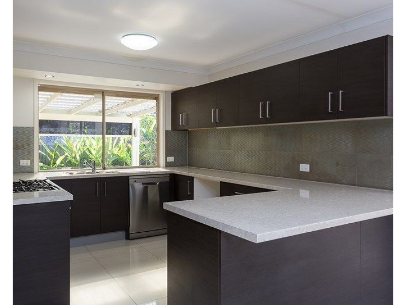 12 Roberts Street, Wellington Point QLD 4160