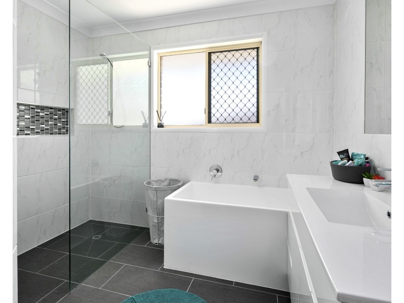 8 St Marys Court, Capalaba QLD 4157