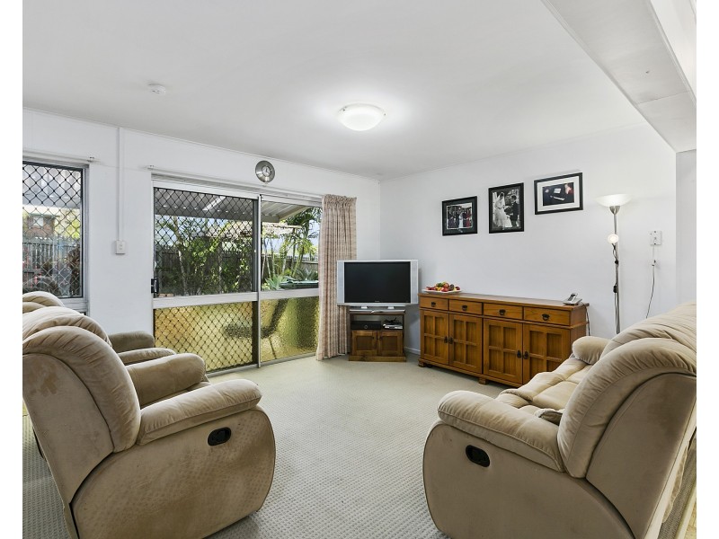 9 Cumberland Drive, Alexandra Hills QLD 4161