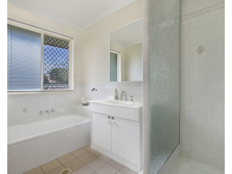 56 Ashwood Circuit, Birkdale QLD 4159