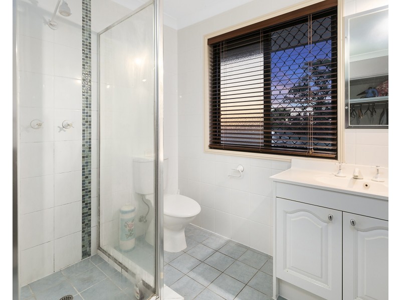 13 Jesray Street, Birkdale QLD 4159