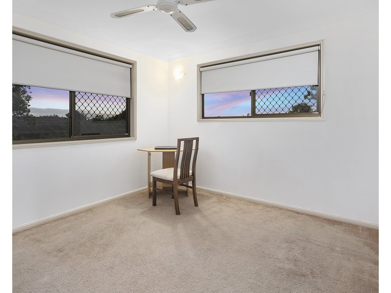 13 Jesray Street, Birkdale QLD 4159