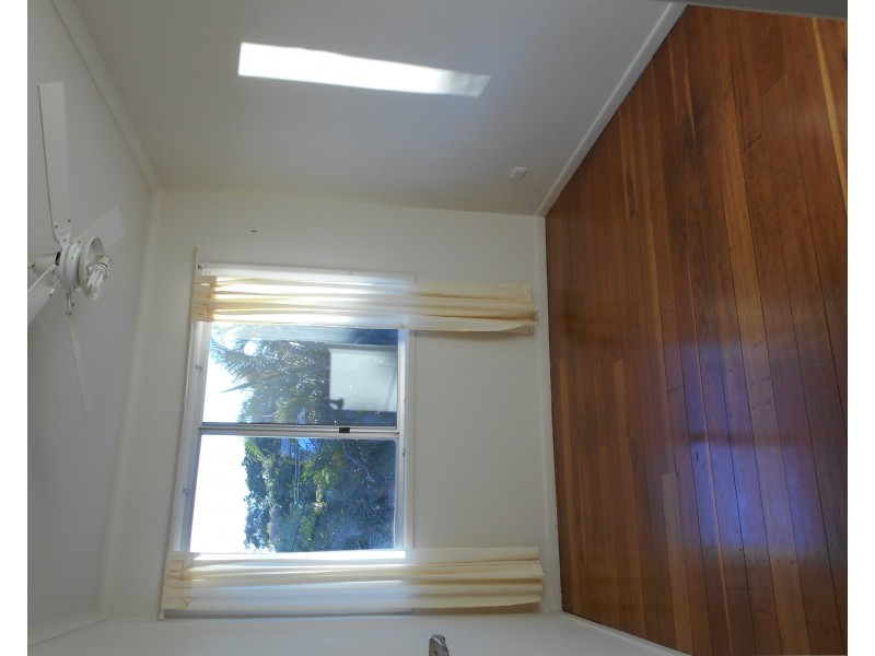 25 Currawong Drive, Birkdale QLD 4159