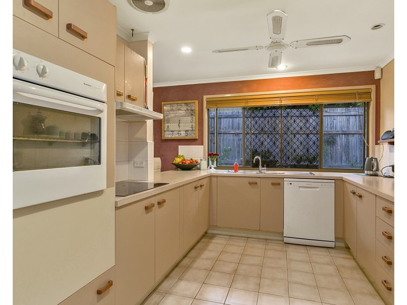 8 Eden Court, Cleveland QLD 4163