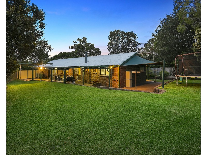 13 Joslin Street, Birkdale QLD 4159