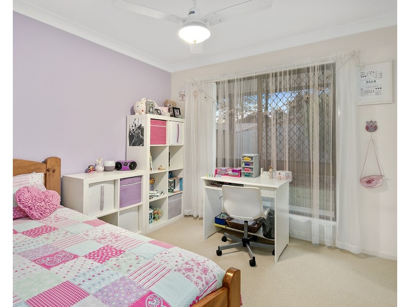 13 Joslin Street, Birkdale QLD 4159