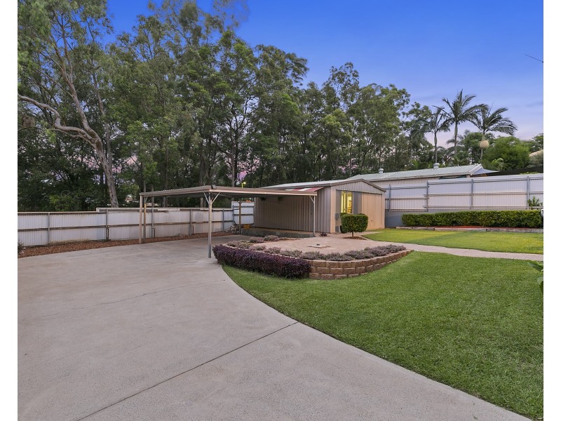 2 Chatsworth Circuit, Capalaba QLD 4157