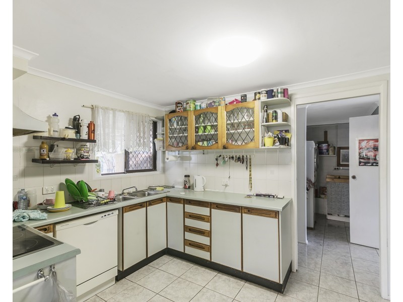 2 Moana Crescent, Birkdale QLD 4159