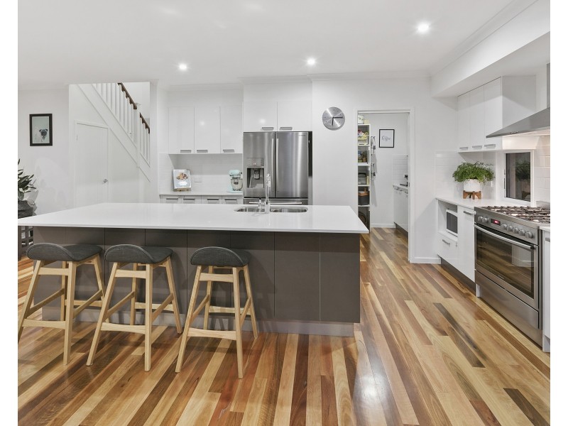 12 Edith Street, Wellington Point QLD 4160