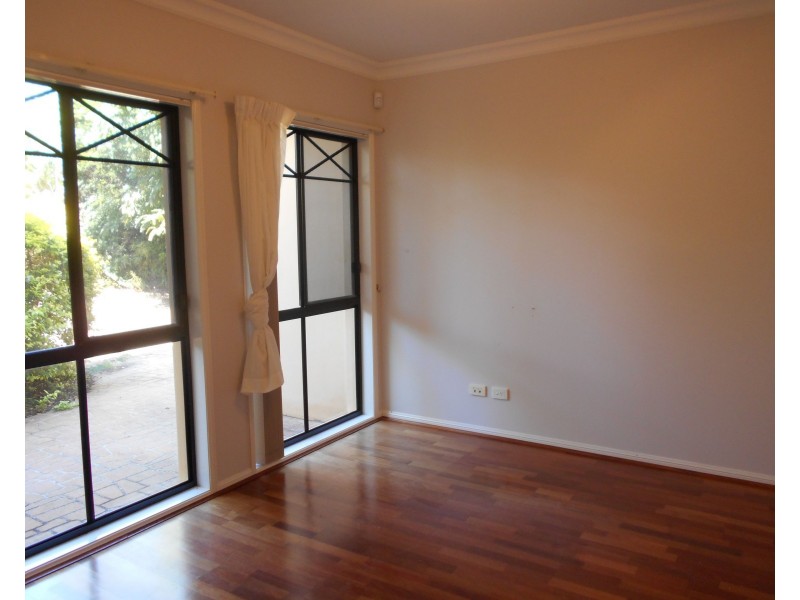 23 Springacre Road, Thornlands QLD 4164