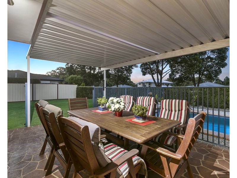 12 Schonrock Street, Wellington Point QLD 4160