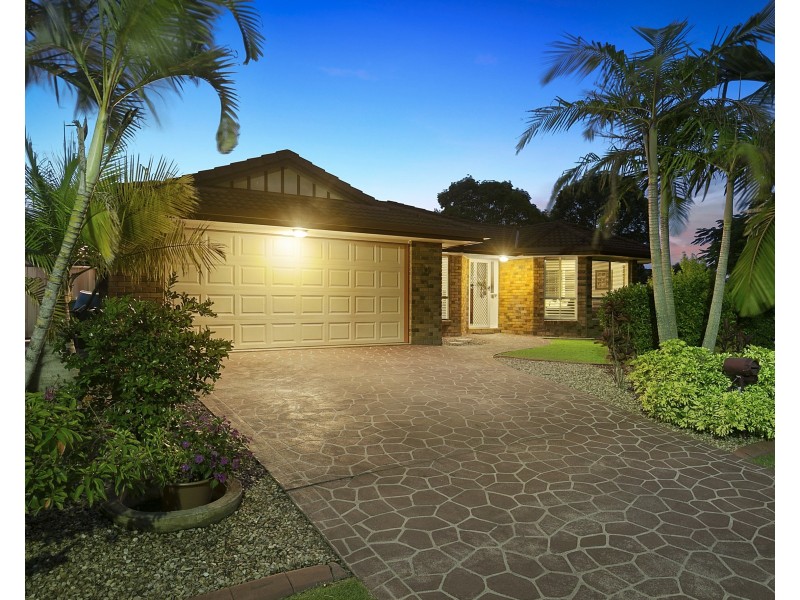 12 Schonrock Street, Wellington Point QLD 4160